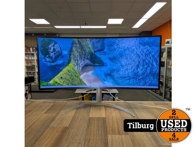LG 40WP95C-W Curved UltraWide 5K 39,7" 72Hz Monitor, Computers en Software, Monitoren, LG, Zo goed als nieuw, Support@lg.com, LG Twin Towers
128 Yeoui-daero, Yeongdeungpo-gu
Seoul 07336
South Korea
