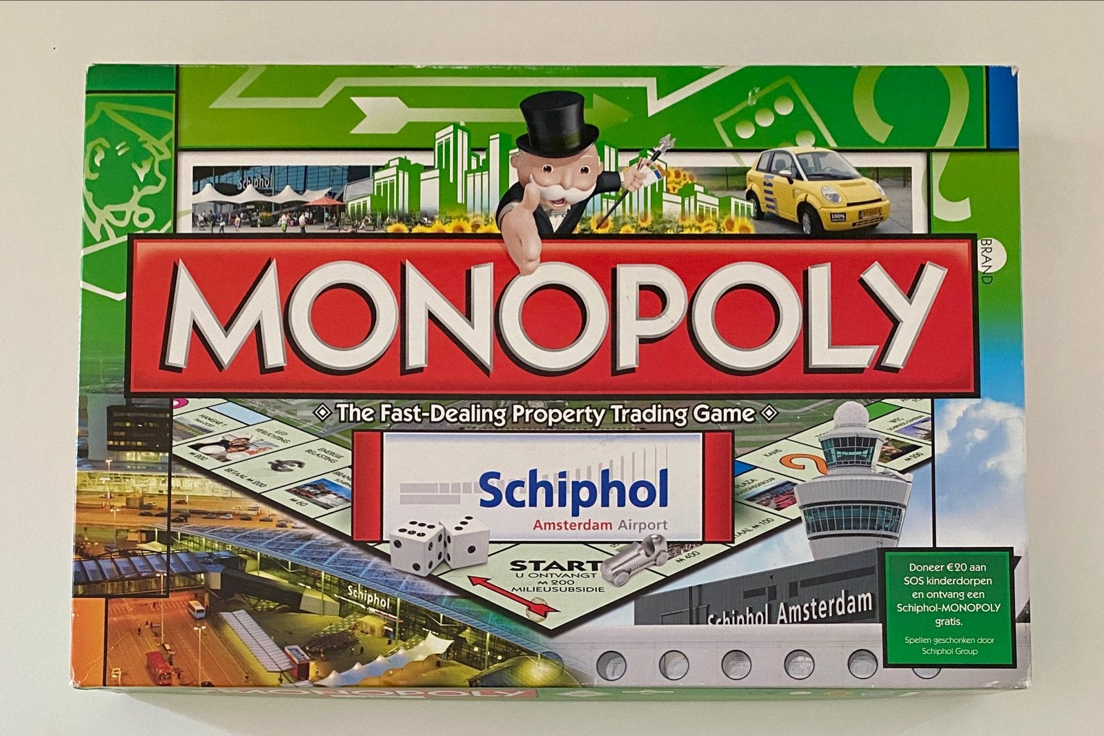 Monopoly Schiphol Editie - Zo goed als nieuw, Hobby en Vrije tijd, Gezelschapsspellen | Bordspellen, Drie of vier spelers, Ophalen of Verzenden