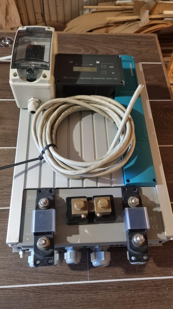 Mastervolt Mass Sine 12/2000 omvormer complete set, Watersport en Boten, Ophalen, Gebruikt