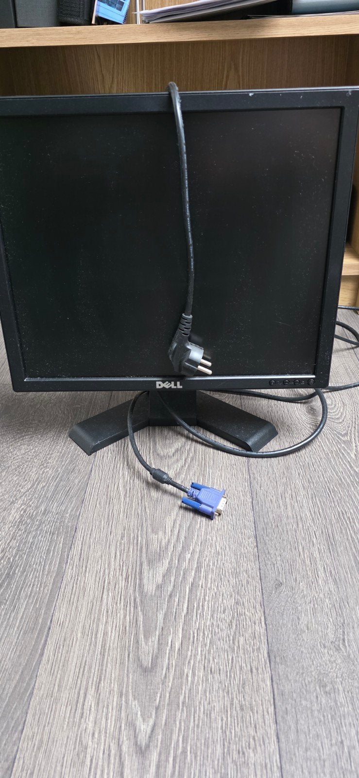 Dell Monitor - Gebruikt, Goede Staat, Ophalen, Dell, VGA, 60 Hz of minder