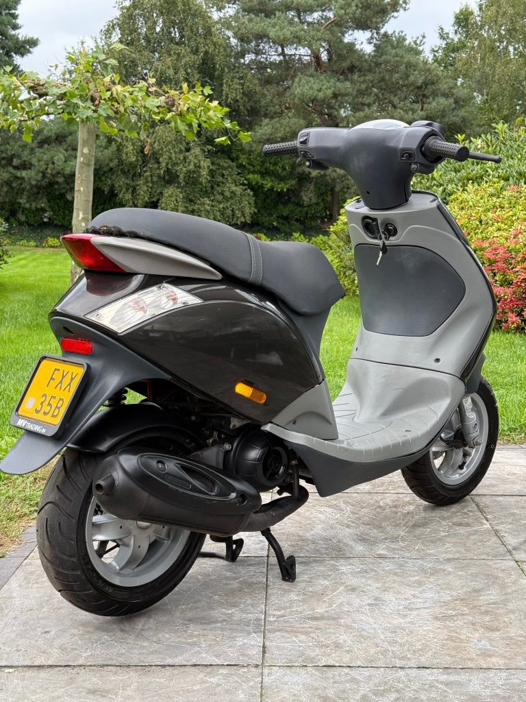 ⭐️Piaggio zip 2 takt Brom Nederlands kenteken Z.g.a.n. ⭐️, Niet ingevuld, Niet ingevuld, Niet ingevuld