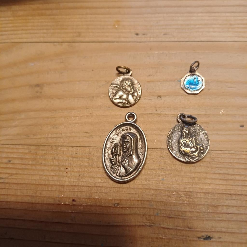 Vier religieuze hangers retro vintage engel maria Jezus issi, Ophalen of Verzenden