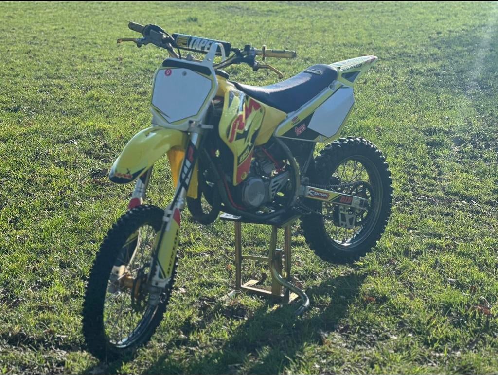 Suzuki rm85, Ophalen of Verzenden, 5 versnellingen, Suzuki, 85 cc