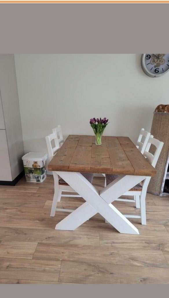 Eetkamertafel (uitschuifbaar) met 4 stoelen, Gebruikt, 100 tot 150 cm, Rechthoekig, Overige houtsoorten