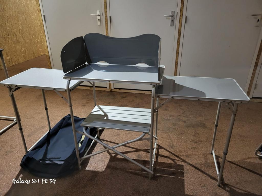 Campingkeuken - Opvouwbaar & Draagbaar, Ophalen, Zo goed als nieuw, Campingkast