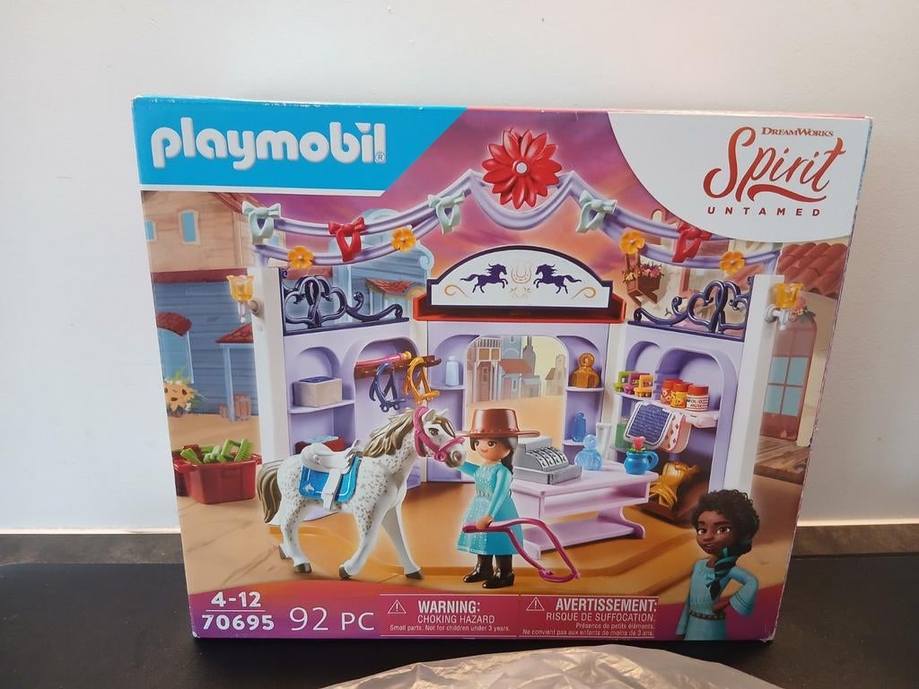Playmobil Spirit Untamed: Lucky's Vriendinnen Winkel, Kinderen en Baby's, Speelgoed | Playmobil, Ophalen of Verzenden, Zo goed als nieuw