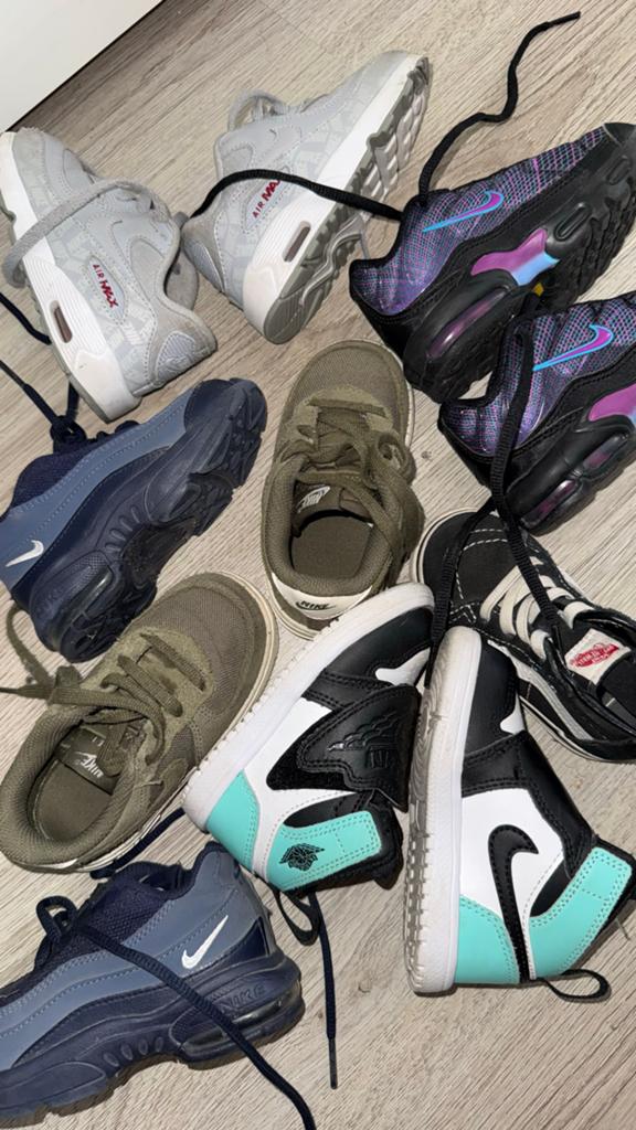 Peuterschoenen: Nike, Vans, Air Max - Diverse maten, Kinderen en Baby's, Kinderkleding | Schoenen en Sokken, Zo goed als nieuw