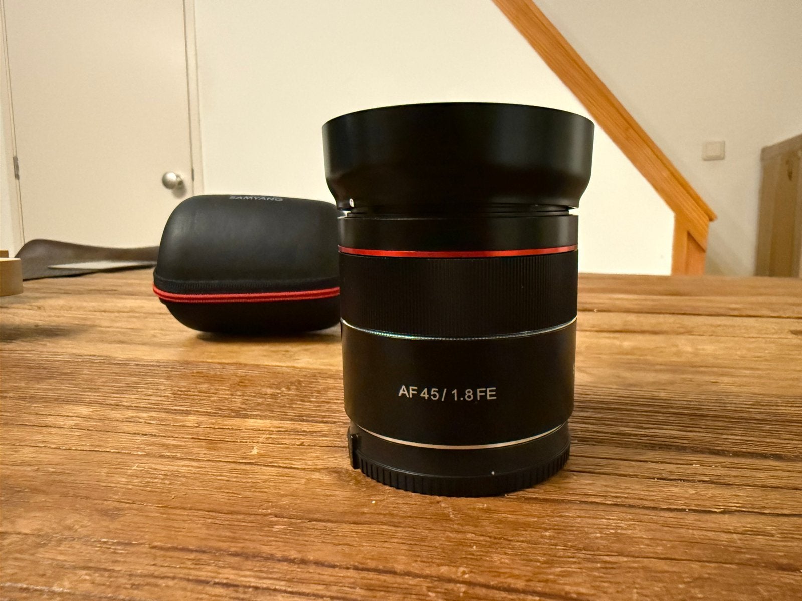 Samyang 45MM/F1.8 AF, Ophalen of Verzenden, Zo goed als nieuw, Standaardlens