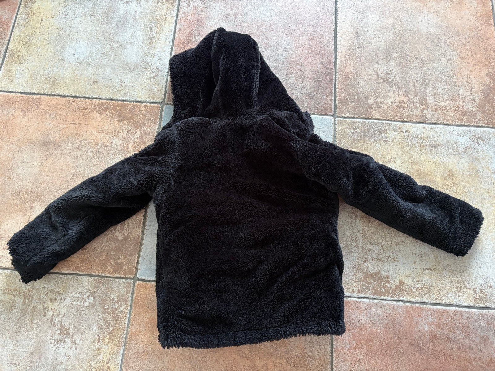 Omkeerbare jas zwart - teddy en gewatteerd maat 134-140, Ophalen, Gebruikt, Jongen of Meisje