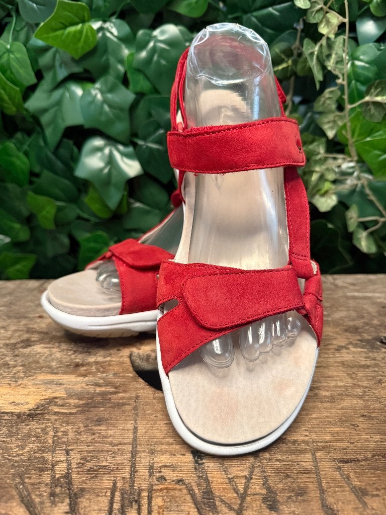 Bijna Nieuwe sandalen  Gabor rolling soft maat 40,5(maat 7), Kleding | Dames, Schoenen, Gabor, Zo goed als nieuw, Rood, Gabor