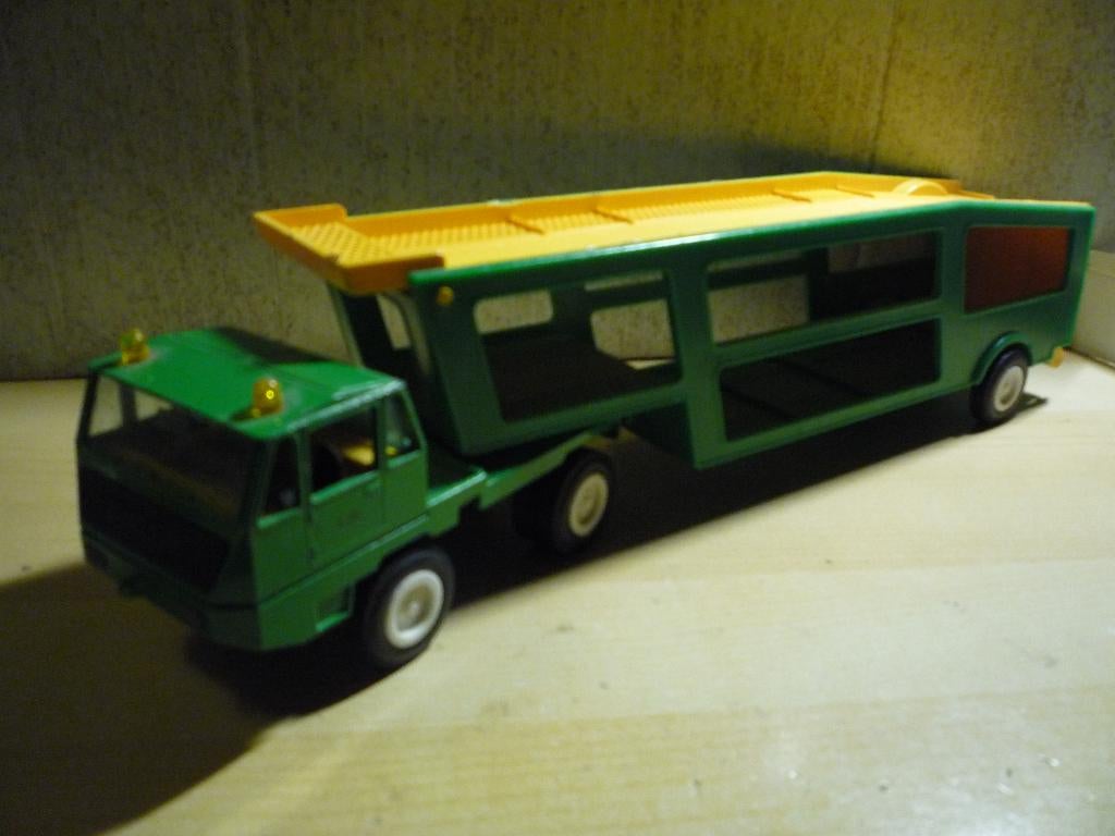 Faun Autotransporter Gama 94092 schaal 1:43, Ophalen of Verzenden, Gebruikt, Bus of Vrachtwagen, Gama