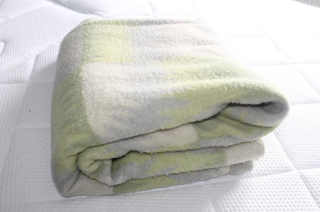 Wollen deken, Huis en Inrichting, Woonaccessoires | Plaids en Woondekens, Verzenden, Gebruikt