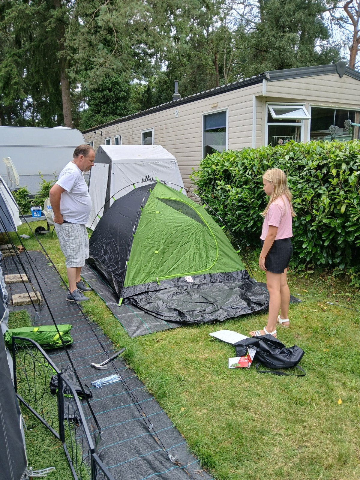 tent te koop, Ophalen, Zo goed als nieuw