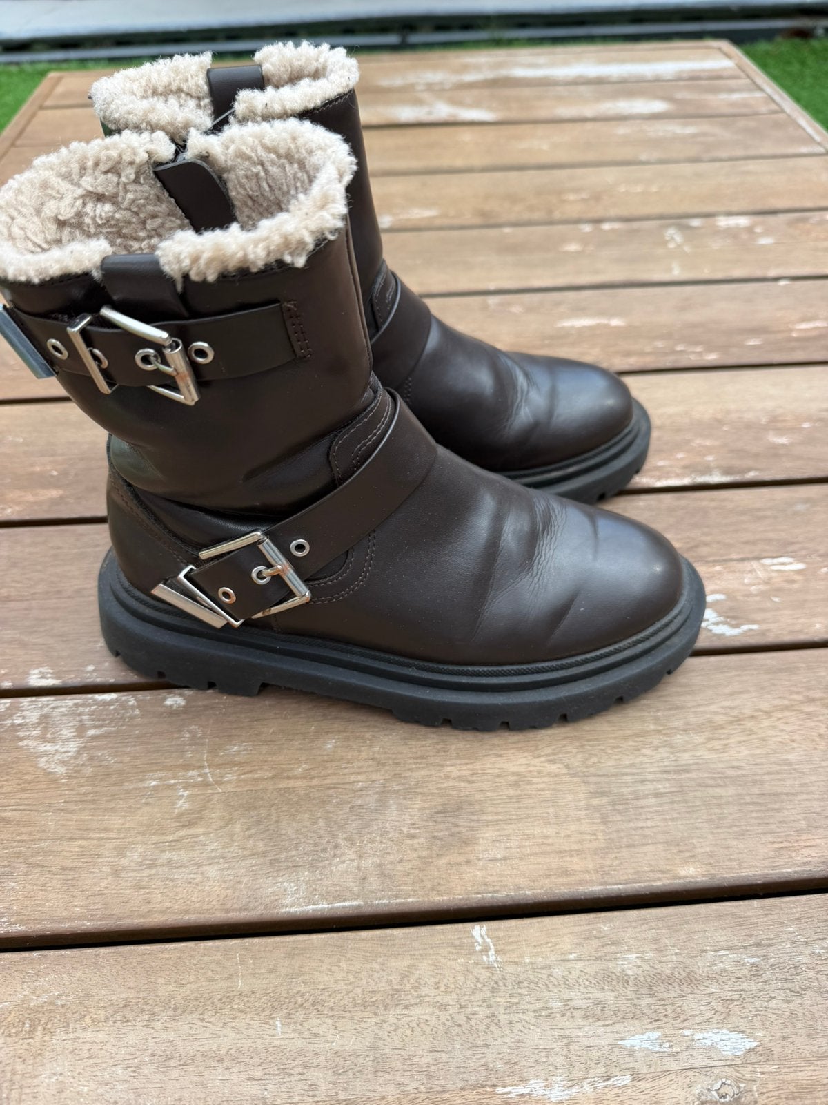 CASUAL BUCKLE LINED ANKLE BOOTS,maat 35, Ophalen of Verzenden, Zo goed als nieuw, Laarzen