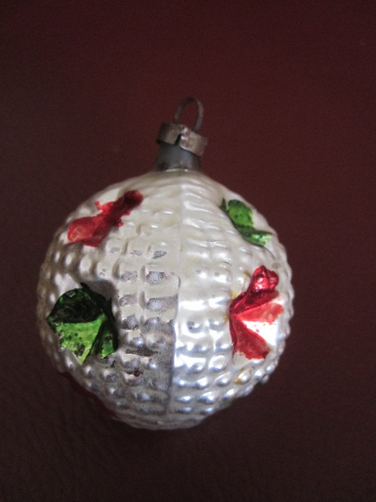 Antiek vintage oude Kerstbal bol gekleurde putjes sterretjes, Ophalen of Verzenden, Gebruikt