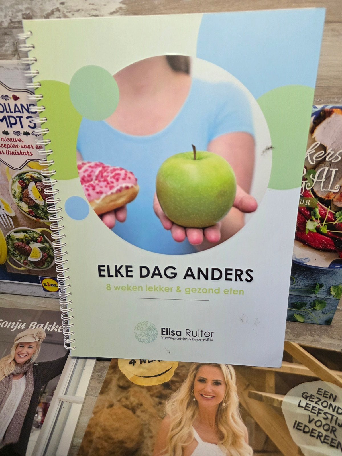 Kookboeken: Gezond eten, afvallen, Sonja Bakker, Portugal, Gelezen, Ophalen of Verzenden, Hoofdgerechten, Sonja Bakker, Elisa Ruiter