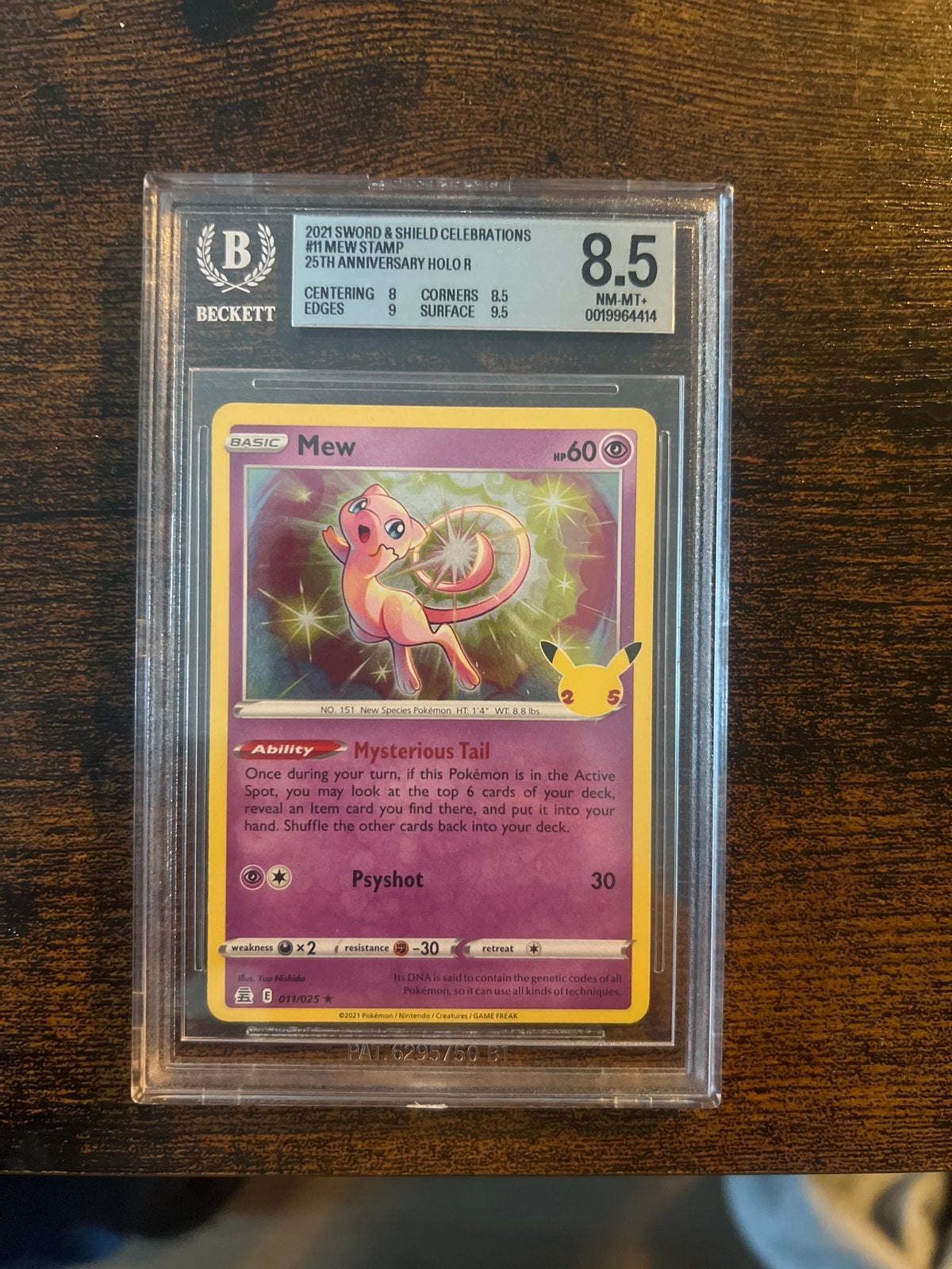 Mew #11 Celebration BGS 8.5, Ophalen of Verzenden, Zo goed als nieuw