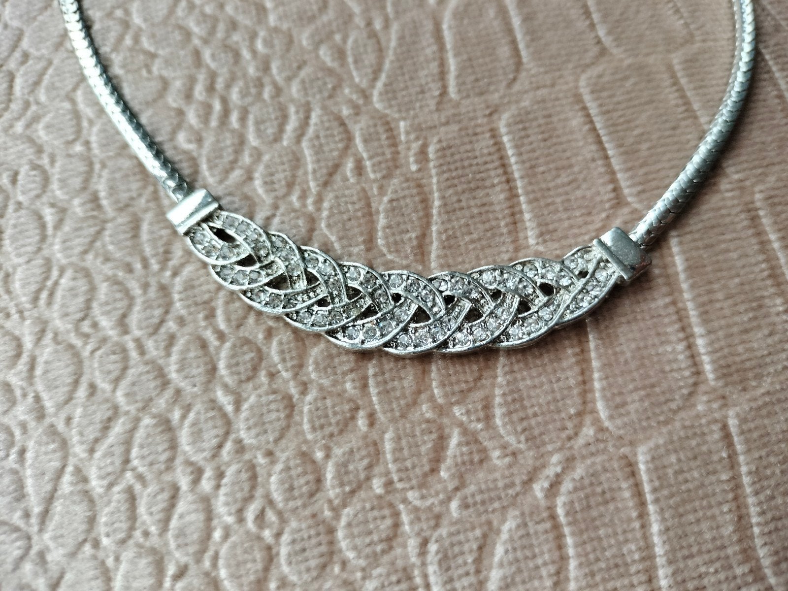 Gold plated witgouden collier, Sieraden, Tassen en Uiterlijk, Kettingen, Ophalen of Verzenden, Zo goed als nieuw, Zilver, Goud