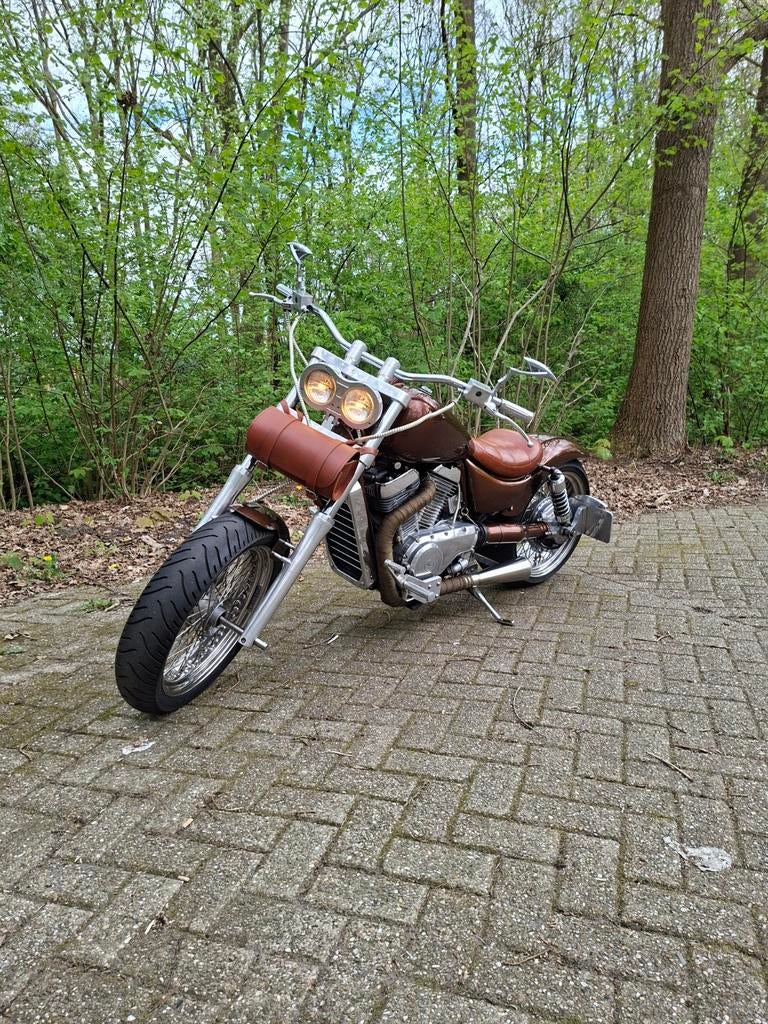 Mooie Bruut Verbouwde Intruder 240 achterband, Particulier, Chopper