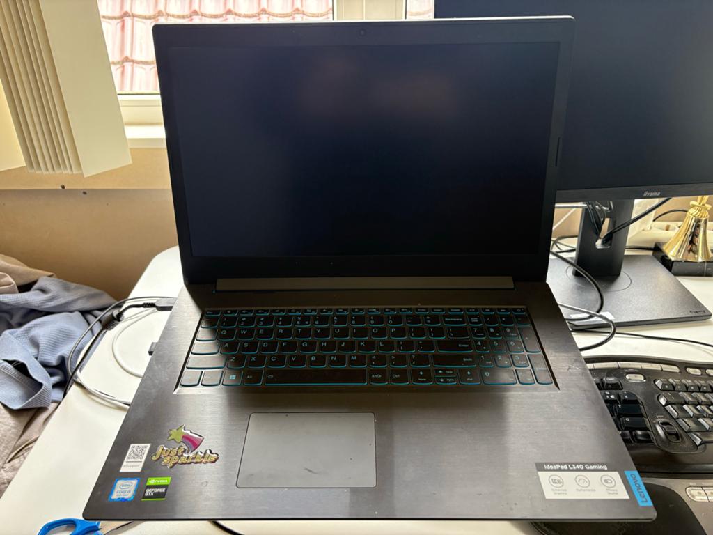Lenovo IdeaPad L340-17IRH Gaming - scherm defect, Computers en Software, Windows Laptops, Ophalen, Gebruikt, Met videokaart, 2 tot 3 Ghz
