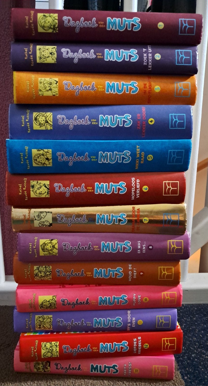 Dagboek van een muts deel 1 t/m 13, Ophalen of Verzenden, Zo goed als nieuw, Rachel Renée Russell