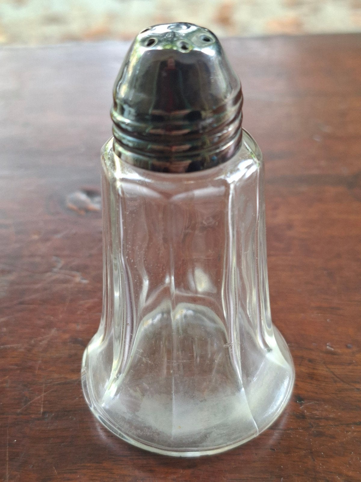 Vintage glazen zoutvaatje met metalen dop, Overige typen, Ophalen of Verzenden, Gebruikt, Glas