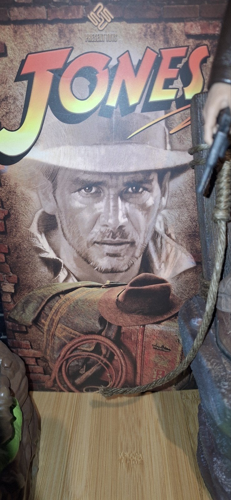 Hot Toys/Present toys, Ophalen of Verzenden, Zo goed als nieuw