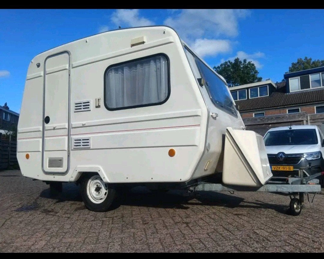 Predom Mini Caravan met Cassette toilet !!! 750kg  MTM, Caravans en Kamperen, Caravans, Standaardzit, Dwarsbed, Tot en met 2, Particulier
