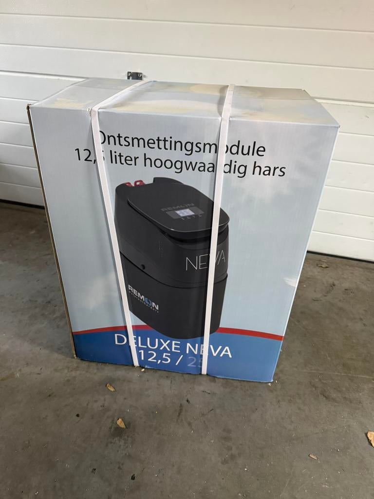 Waterontharder nieuwe in doos Neva black de luxe, Ophalen of Verzenden, Nieuw