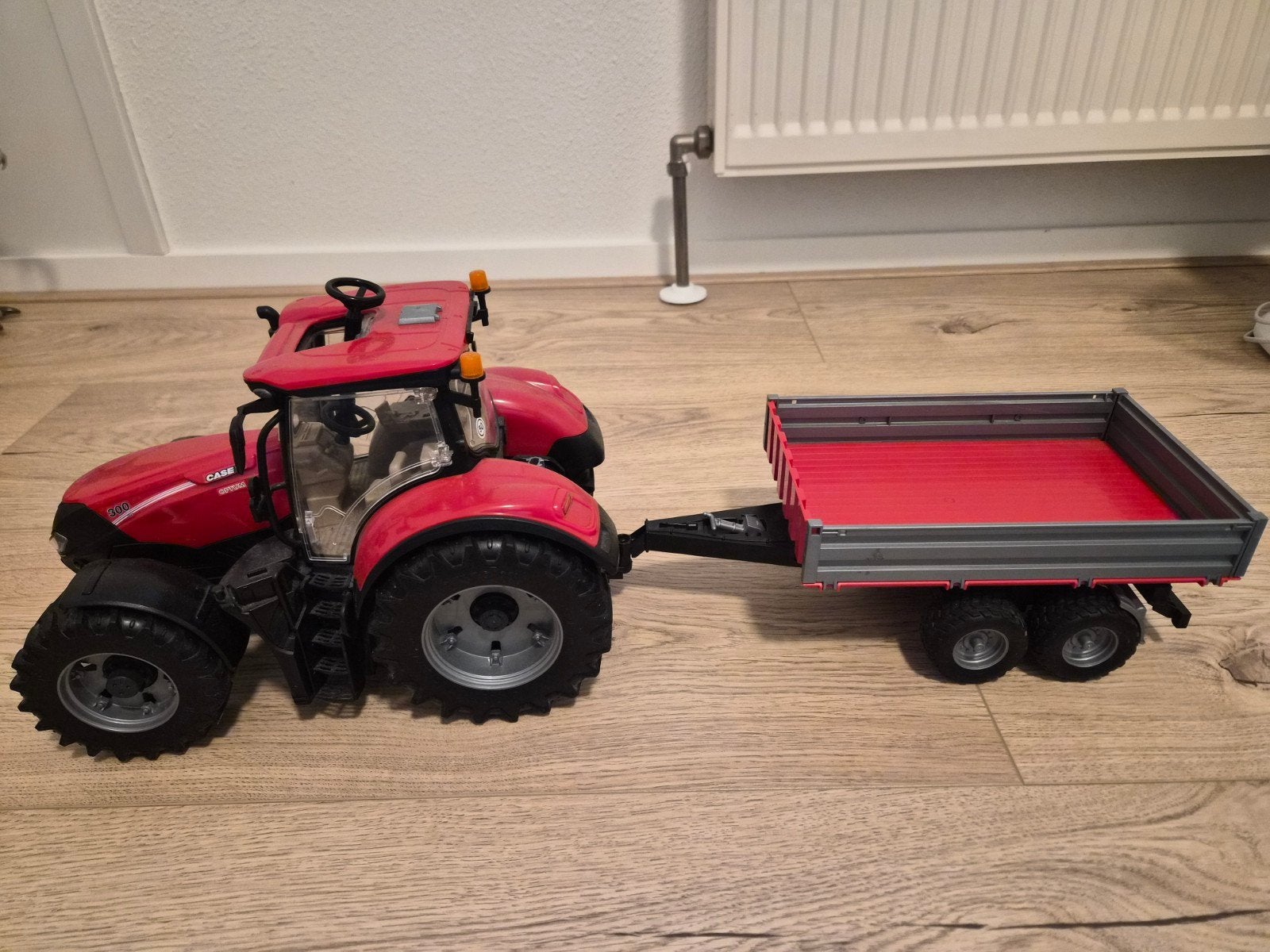 Bruder Case IH Optum 300 CVX tractor met aanhanger, Ophalen of Verzenden, Gebruikt