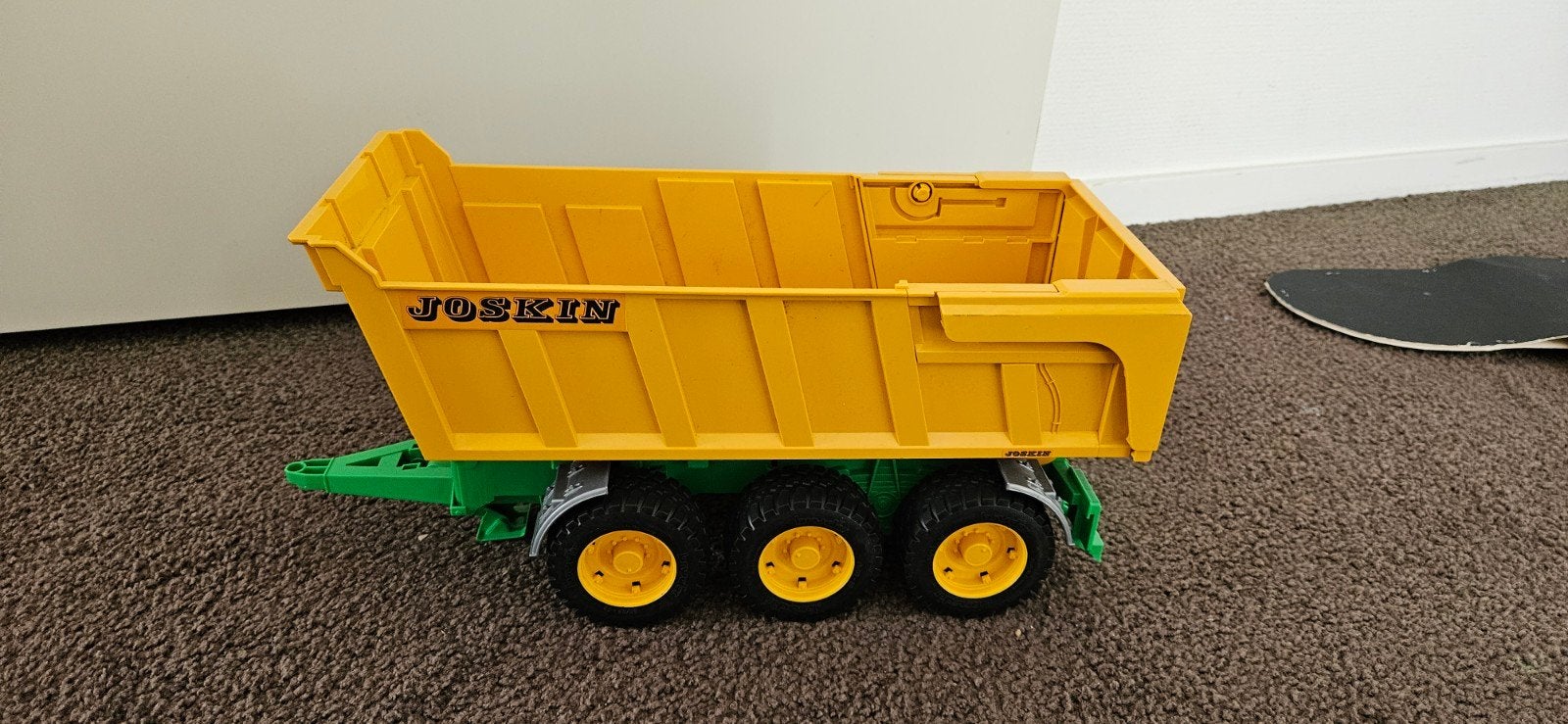 Bruder Claas Jaguar 900 hakselaar en Joskin aanhanger, Kinderen en Baby's, Speelgoed | Speelgoedvoertuigen, Ophalen, Gebruikt