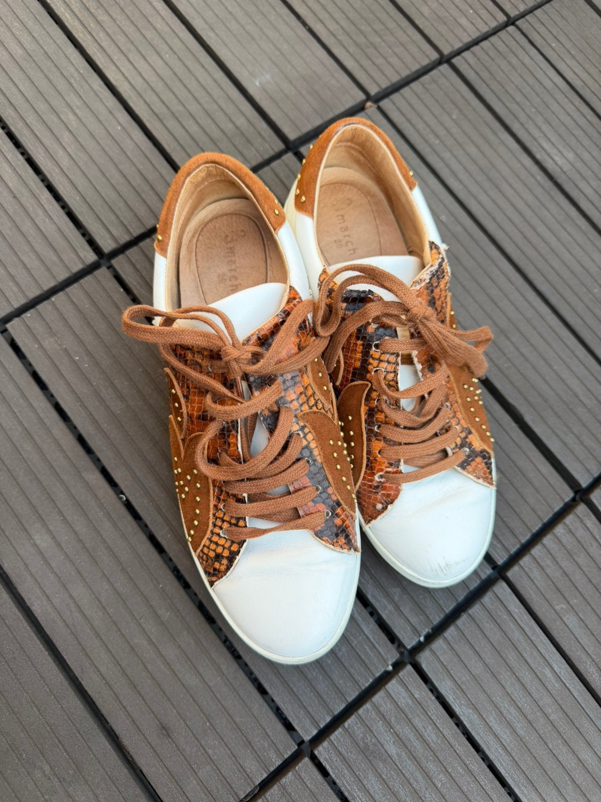 March 23 sneakers, Ophalen of Verzenden, Zo goed als nieuw