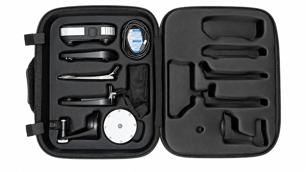 X-Rite i1Pro 2 Rev E – Complete set met meettafel en koffer, Ophalen of Verzenden, Zo goed als nieuw