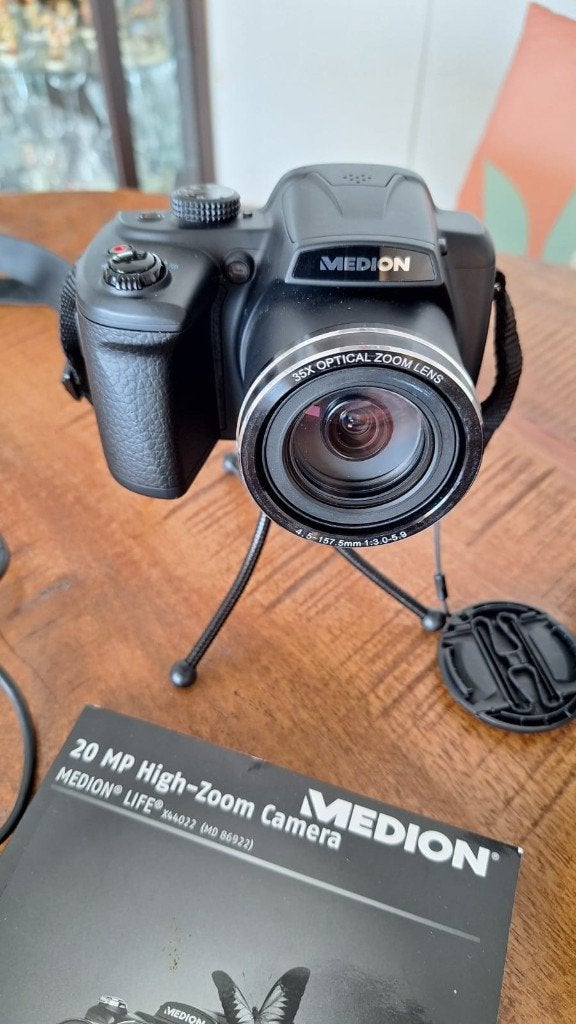 digitale camera Medion, Audio, Tv en Foto, Fotocamera's Digitaal, Overige typen, Zo goed als nieuw, Geheugenkaart, Overige Merken
