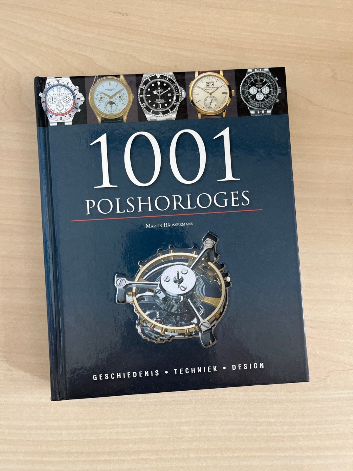 1001 Polshorloges - Geschiedenis, Techniek, Design, Ophalen of Verzenden, Zo goed als nieuw, Overige onderwerpen