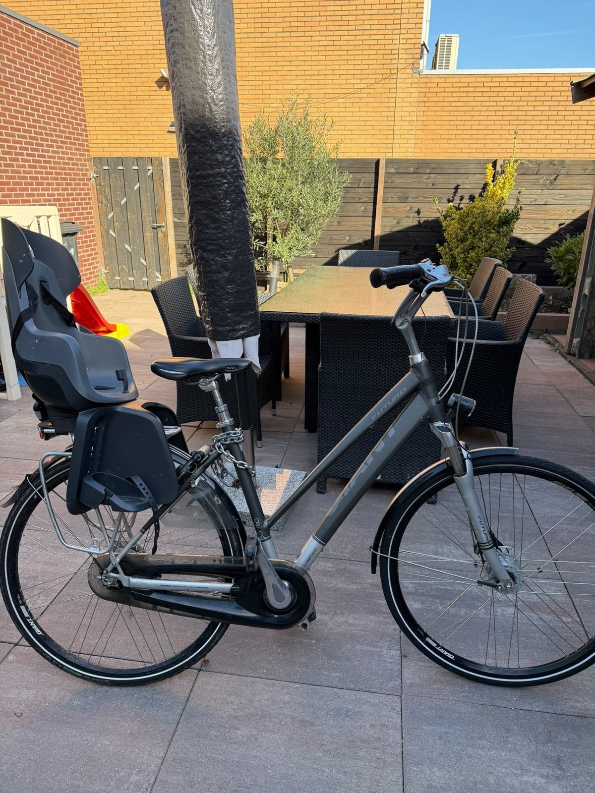 Giant Futuro damesfiets (M) met Bobike kinderzitje, Fietsen en Brommers, 50 tot 53 cm, Ophalen of Verzenden, Gebruikt, Giant