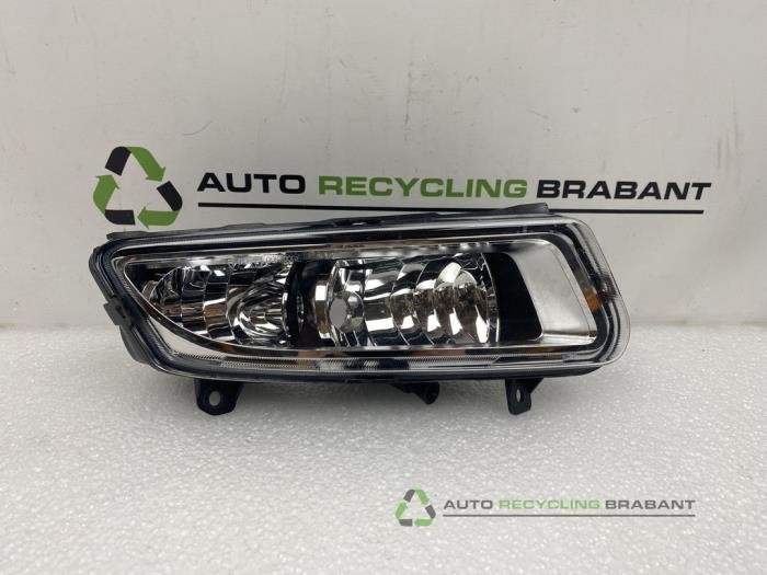 Mistlamp rechts-voor van een Volkswagen Polo, Gebruikt, -, -, Ophalen of Verzenden