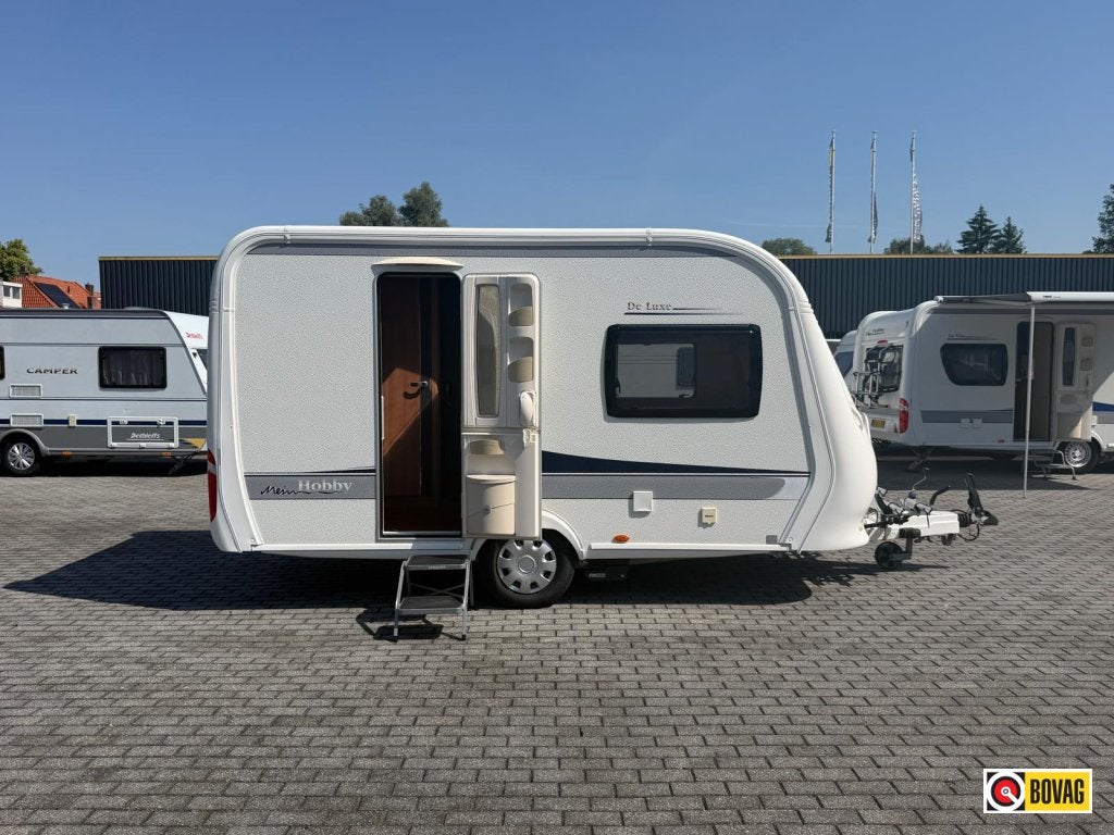 Hobby De Luxe 380 TB Met mover en luifel!, Caravans en Kamperen, Overige typen, Rondzit, Hobby, Bedrijf