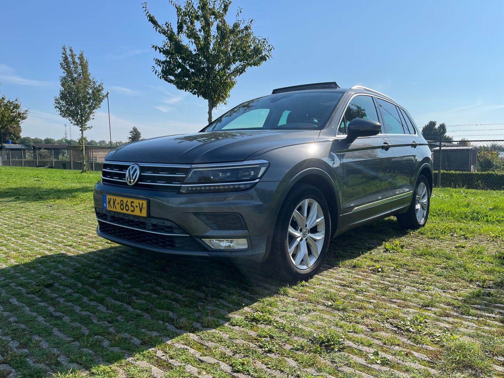 Volkswagen Tiguan 1.4 TSI 110KW/150PK 6DSG M16 2016 Grijs