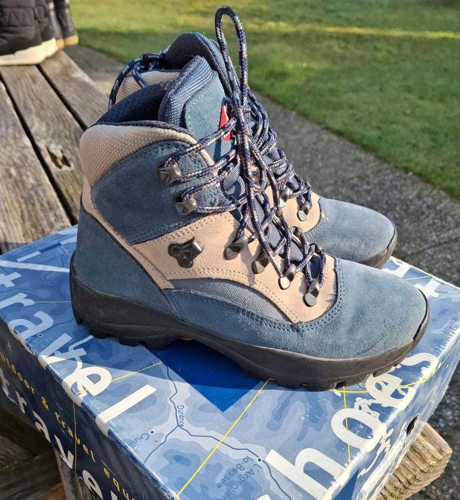 Nomad bergschoenen maat 37/38, nieuw, Ophalen of Verzenden, Nieuw, Schoenen