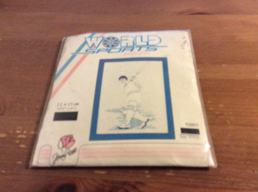 mini borduurpakket world sports ( 11 x 15 cm), Hobby en Vrije tijd, Borduren en Borduurmachines, Ophalen of Verzenden, Nieuw, Handborduren