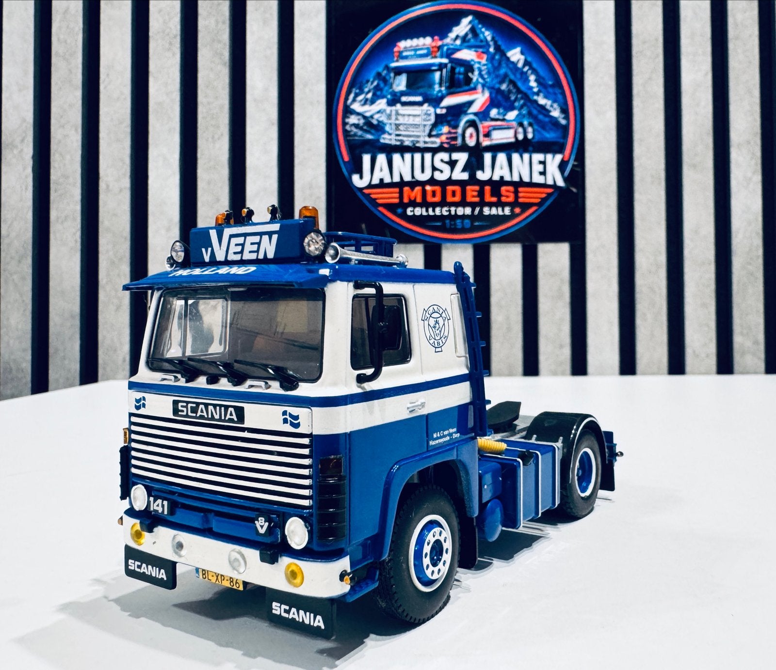 Scania 141 "M&C VAN VEEN" Wsi 1:50, Ophalen of Verzenden, Zo goed als nieuw, Bus of Vrachtwagen, Wsi