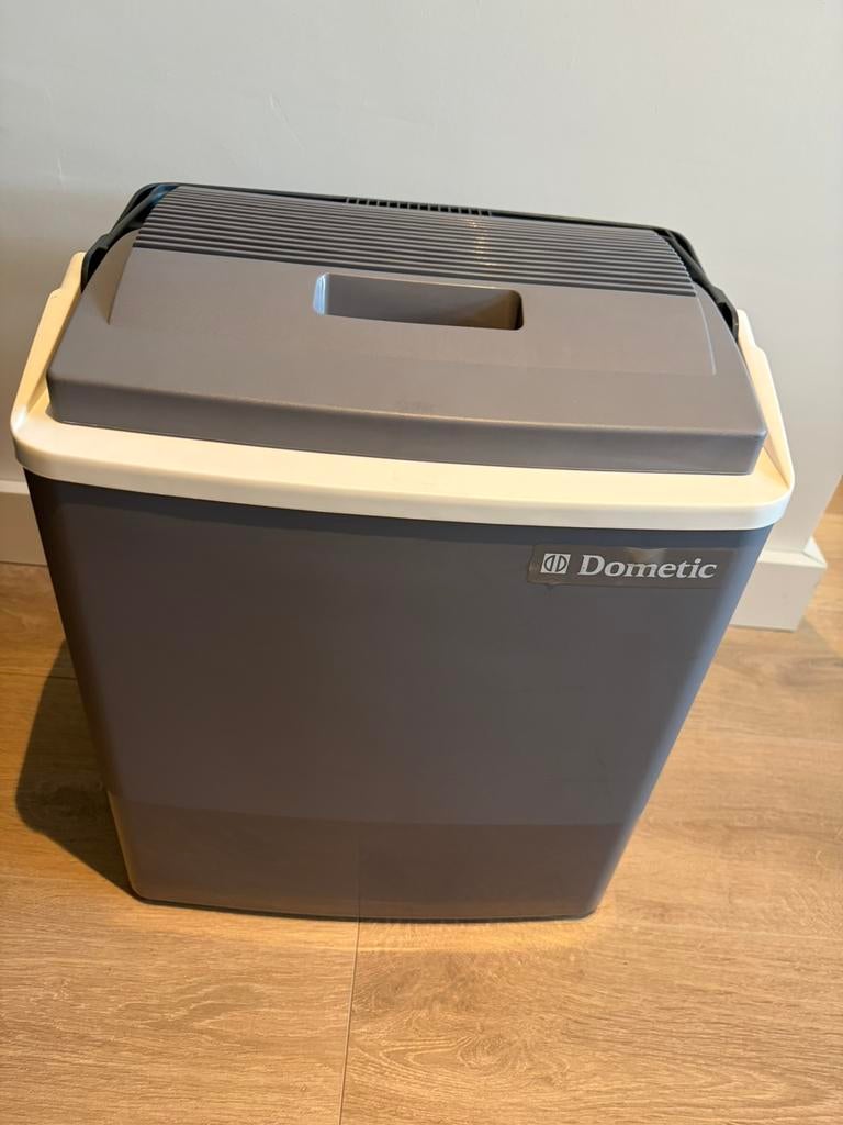 dometic koelbox 12v, Ophalen of Verzenden, Zo goed als nieuw, Koelbox, Elektrisch