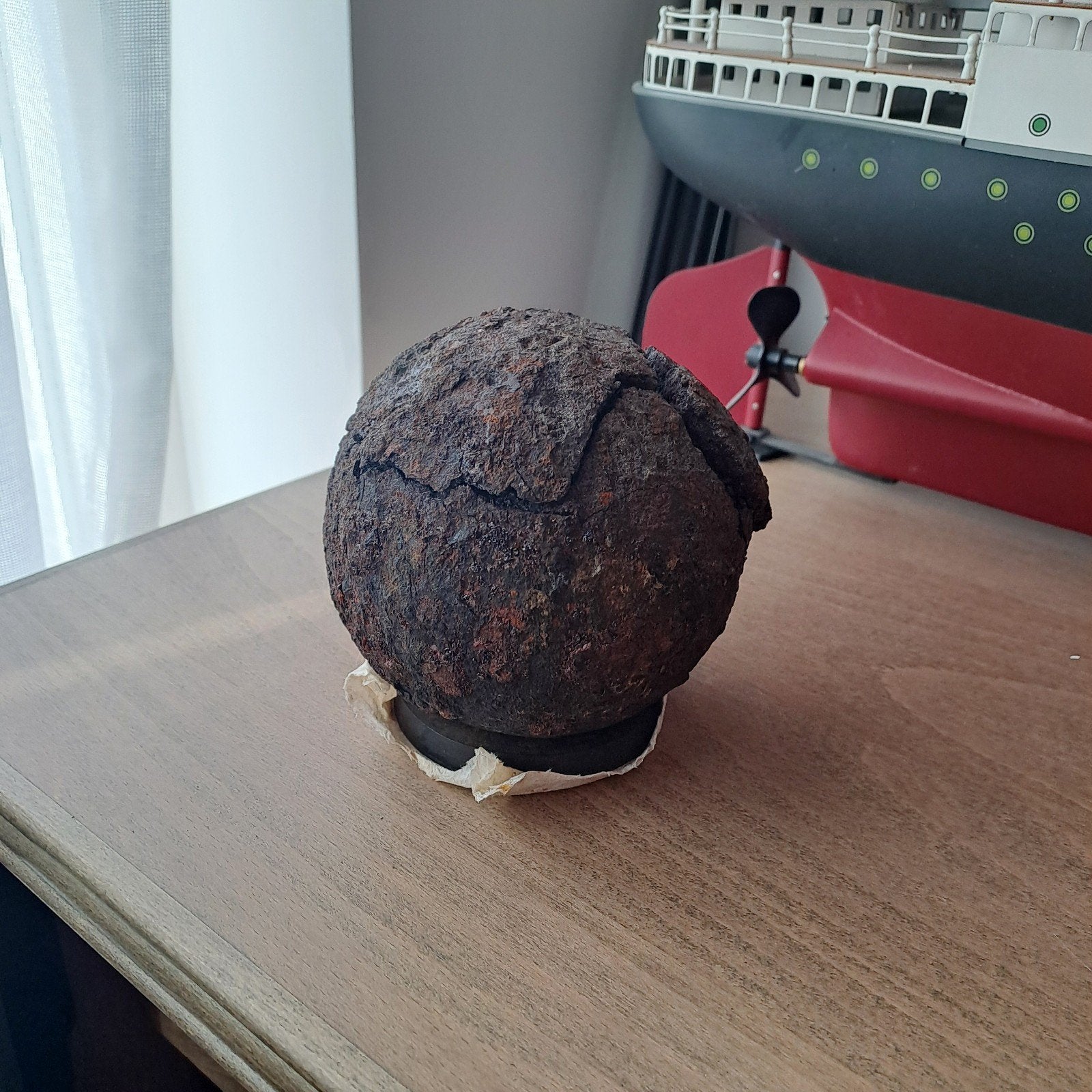 kanonskogel antiek, Ophalen of Verzenden