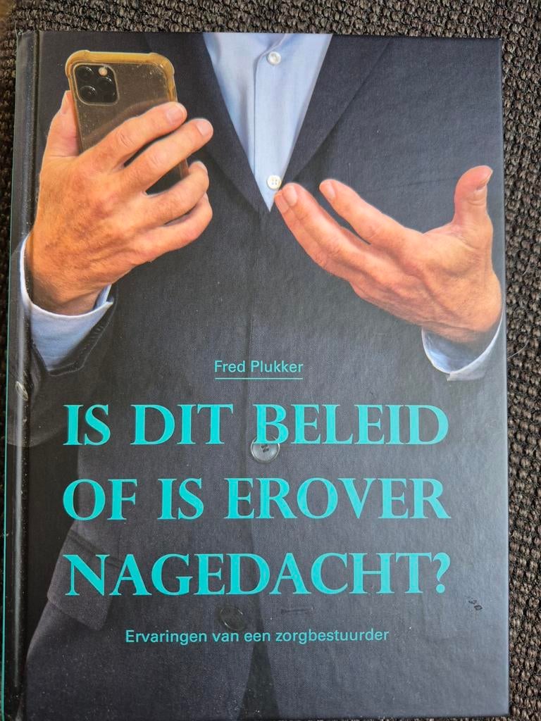 Is dit beleid of is erover nagedacht? - Fred Plukker, Ophalen of Verzenden, Zo goed als nieuw, Fred Plukker, Nederland