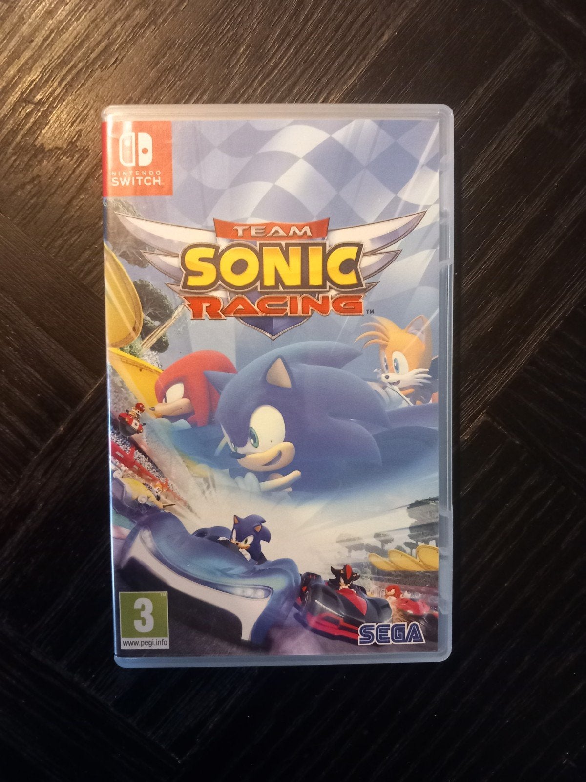 Team Sonic Racing - Nintendo Switch, Spelcomputers en Games, Games | Nintendo Switch, Zo goed als nieuw, Racen en Vliegen, 3 spelers of meer