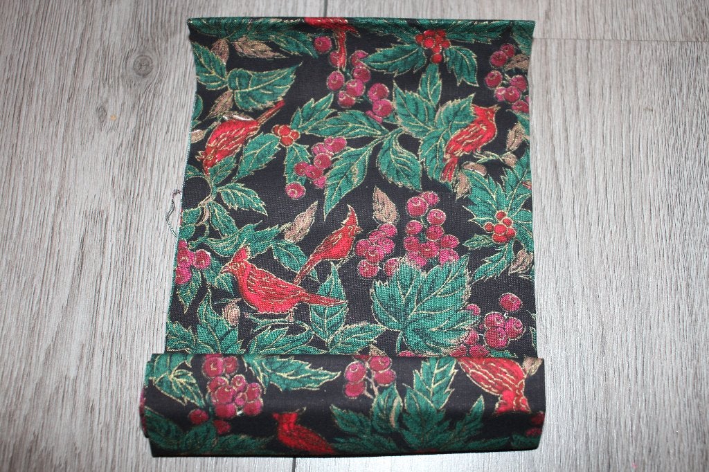 Quilt lap 100% katoen stof - zwart/rood/groen vogels #3542, Zwart, Nieuw, Ophalen of Verzenden, 30 tot 120 cm