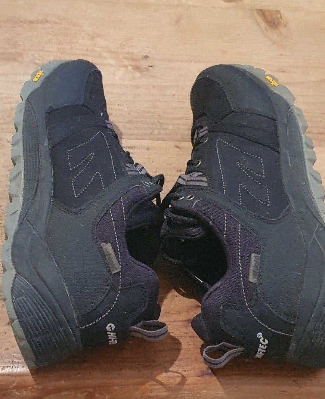 Hi-Tec V-LITE SPKIKE NIJMEGEN LOW wandelschoenen EU 44.5, Ophalen, Gebruikt, Schoenen