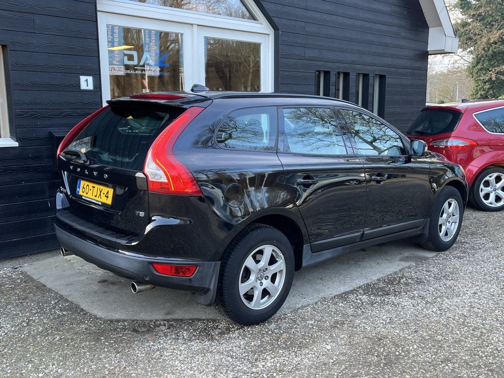 Volvo XC60 2.0 T5 Kinetic Aut/Ecc/Navi/Lm (bj 2012), Euro 5, Stof, 4 cilinders, Parkeersensor