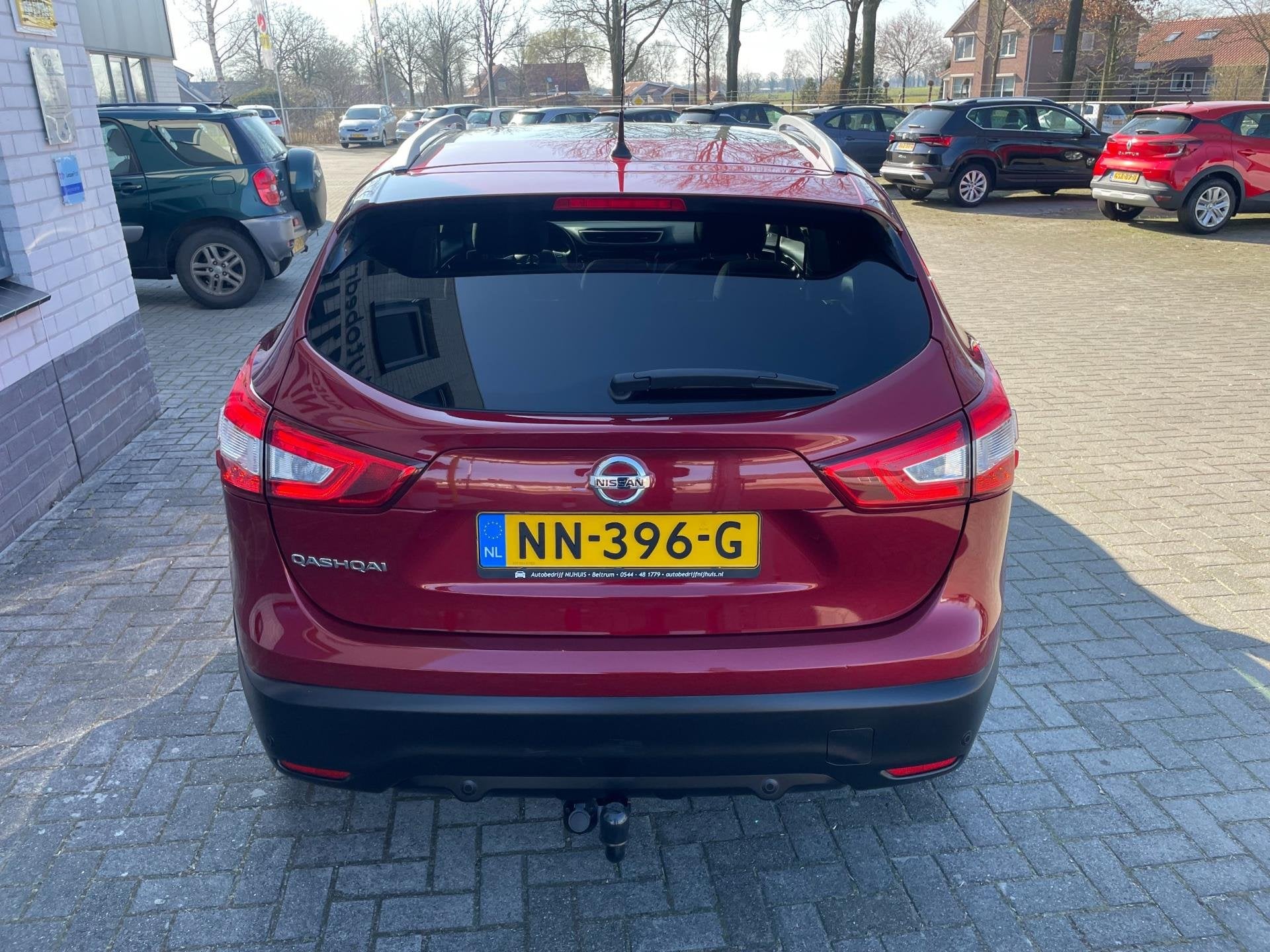 Nissan Qashqai 1.2 N-Connecta / 360 camera / PDC V+A / Clima, Auto's, Voorwielaandrijving, Stof, Gebruikt, 4 cilinders